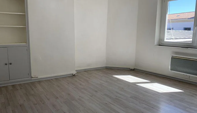Appartement 2 pièces à louer à Valence (26000) - photo 1