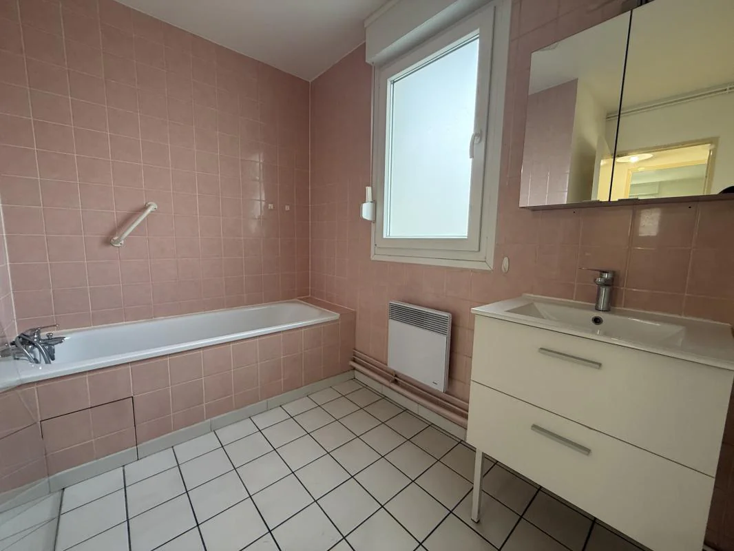 Appartement 3 pièces à louer à Reims (51100) - photo 7