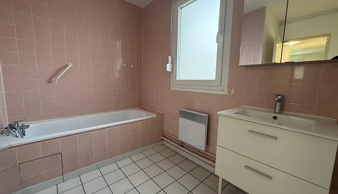 Appartement 3 pièces à louer à Reims (51100) - photo 7