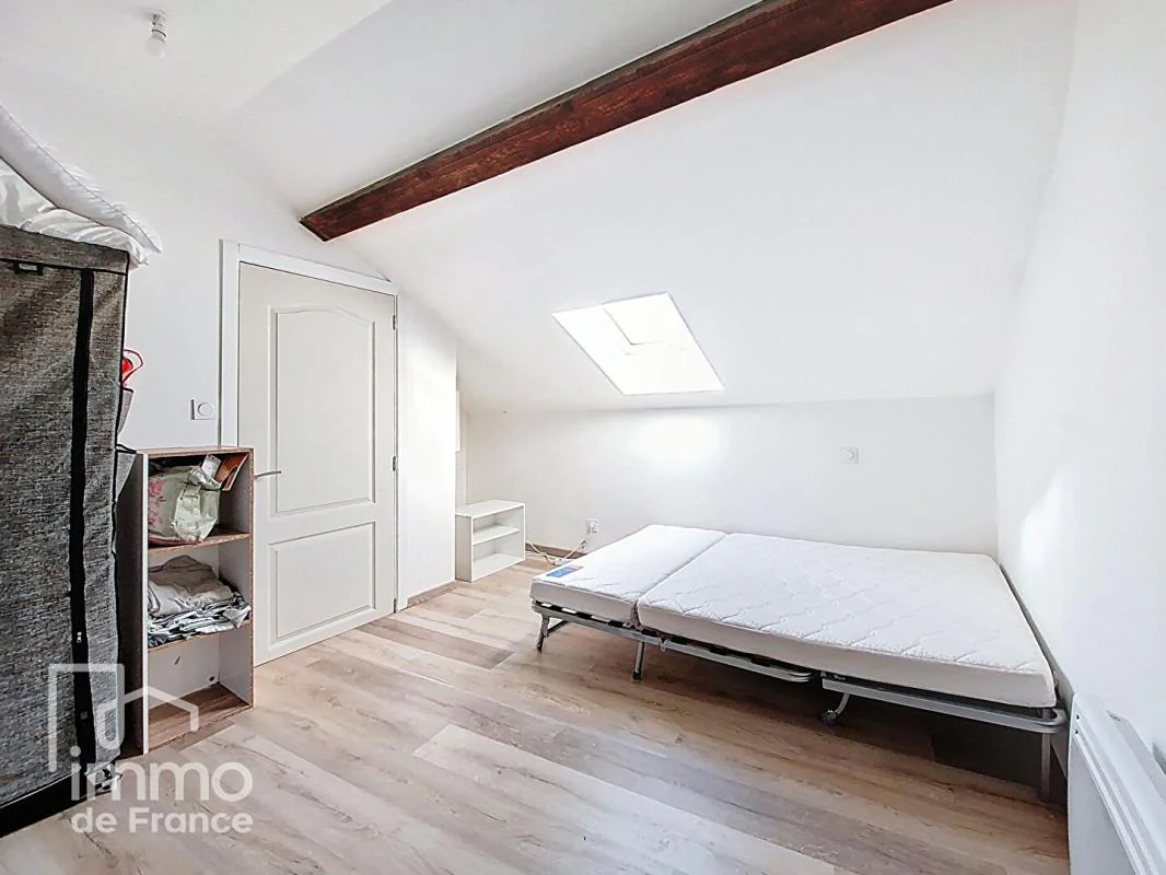 Appartement 1 pièce à louer à Valserhône (01200) - photo 2