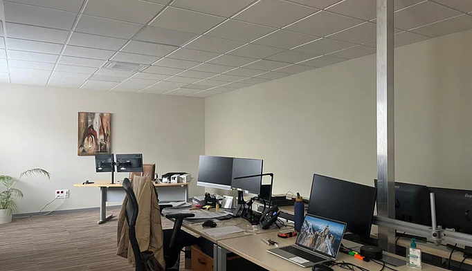Bureau à louer à Châtenoy-le-Royal (71880) - photo 3
