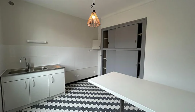 Maison 3 pièces à louer à Lyon (69008) - photo 3
