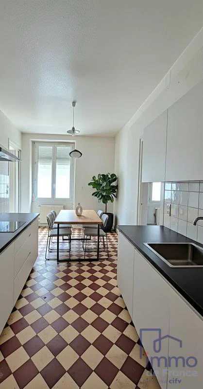 Appartement 5 pièces à vendre à Saint-Étienne (42000) - photo 7