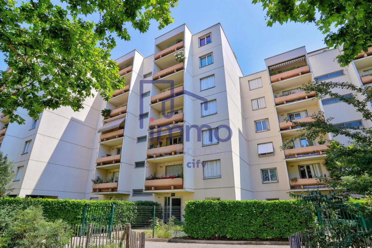 Appartement 4 pièces à vendre à Lyon (69008) - photo 1