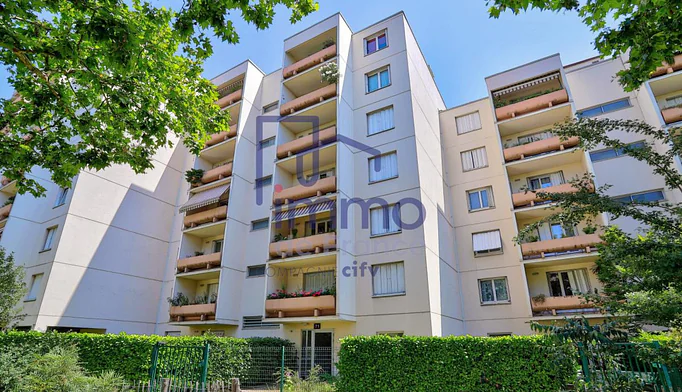 Appartement 4 pièces à vendre à Lyon (69008) - photo 1