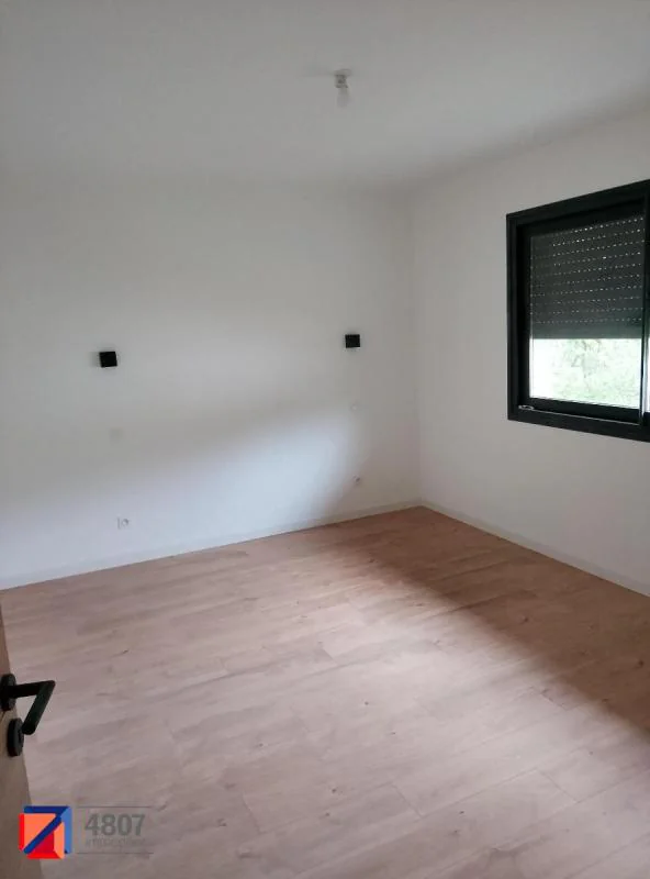 Maison 4 pièces à louer à Cluses (74300) - photo 7
