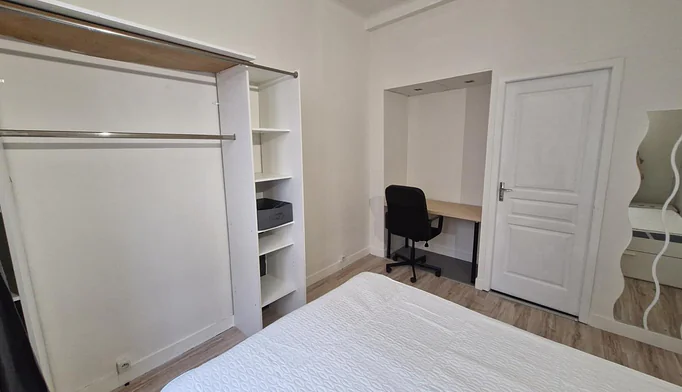 Appartement 1 pièce à louer à Lyon (69008) - photo 2