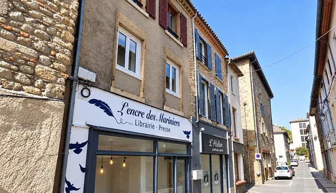 Immeuble à vendre à Condrieu (69420) - photo 1