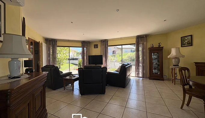 Maison 6 pièces à vendre au Monastère (12000) - photo 9