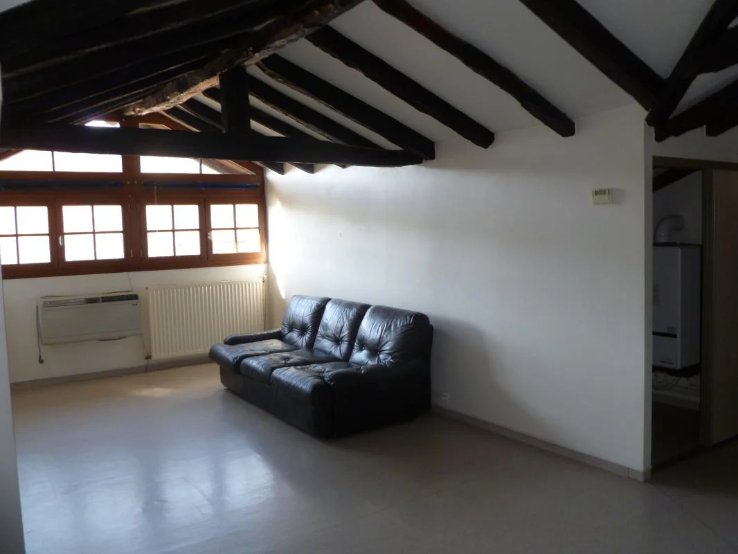 Appartement 2 pièces à louer à Figeac (46100) - photo 2
