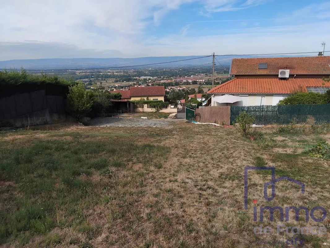 Terrain à vendre à Saint-Galmier (42330) - photo 1