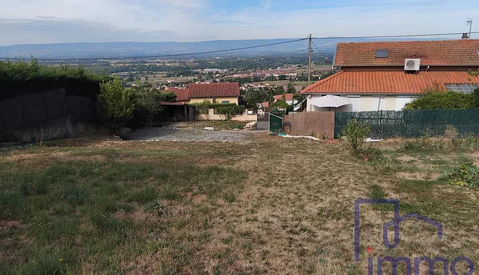 Terrain à vendre à Saint-Galmier (42330) - photo 1