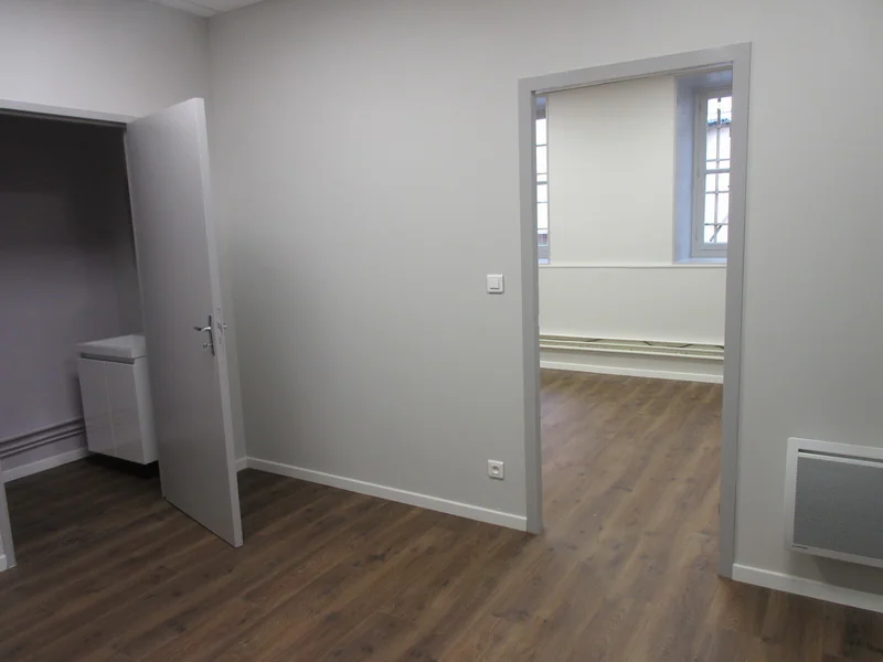 Bureau à louer à Rodez (12000) - photo 1