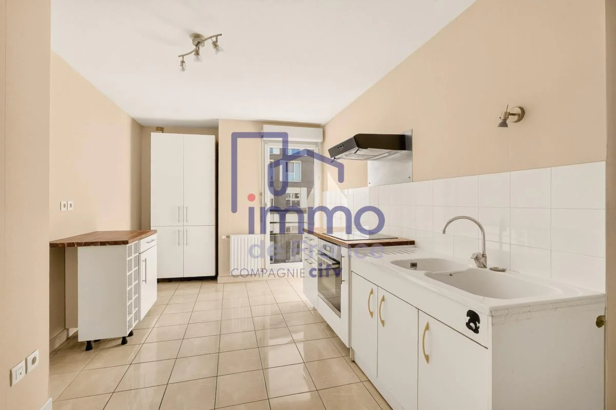 Appartement 4 pièces à vendre à Lyon (69008) - photo 5