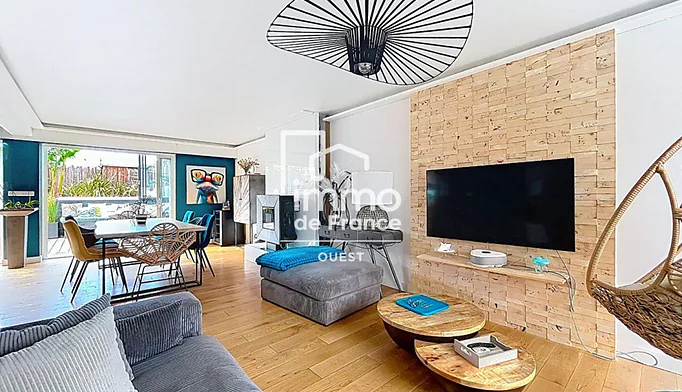 Maison 5 pièces à vendre à Roche-sur-Yon (85000) - photo 2
