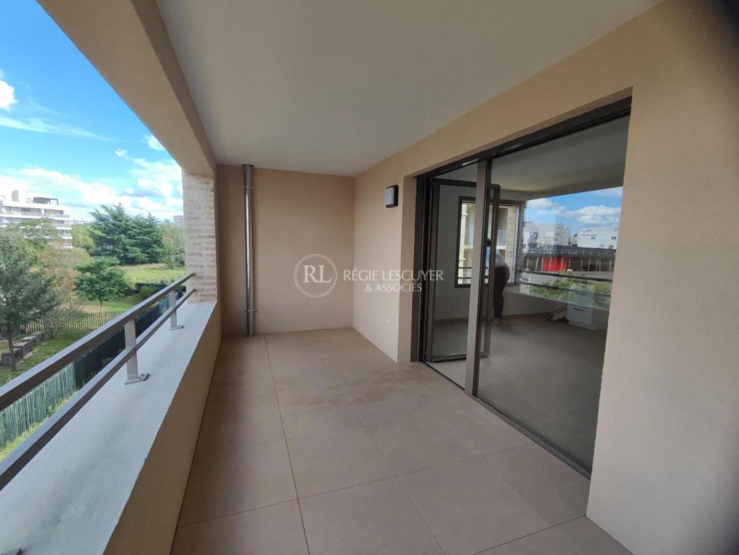 Appartement 3 pièces à louer à Saint-Priest (69800) - photo 1