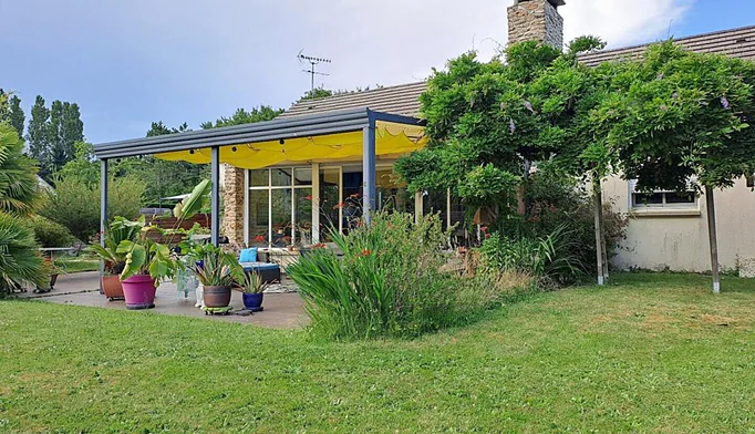 Maison 8 pièces à vendre aux Essarts-le-Roi (78690) - photo 2