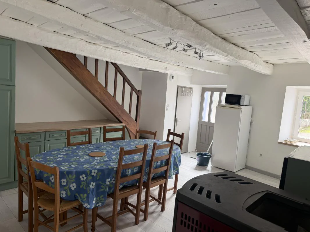 Maison 5 pièces à louer à Toulonjac (12200) - photo 2