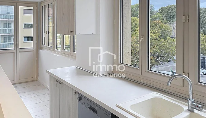 Appartement 4 pièces à vendre à Bourg-en-Bresse (01000) - photo 4