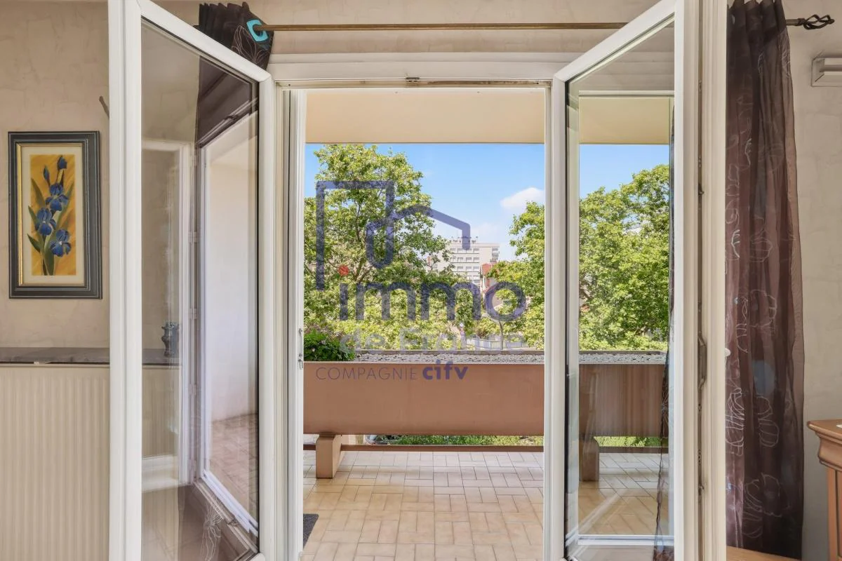 Appartement 4 pièces à vendre à Lyon (69008) - photo 9