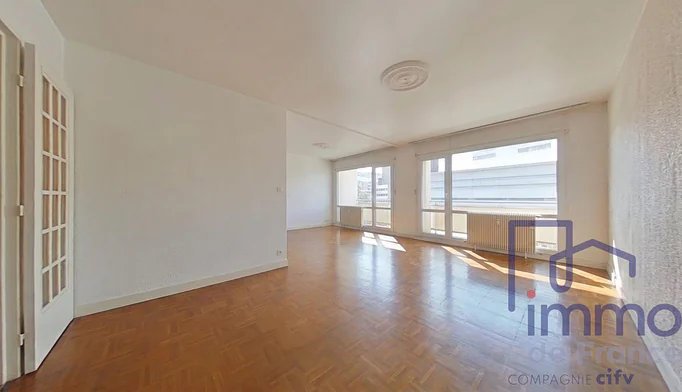 Appartement 4 pièces à vendre à Saint-Étienne (42100) - photo 2