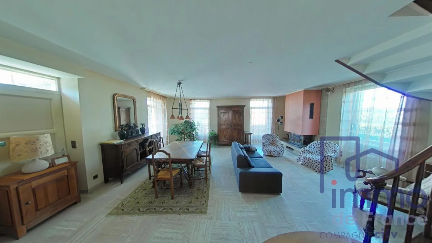 Maison 8 pièces à vendre au Puy-en-Velay (43000) - photo 5