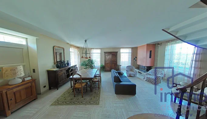 Maison 8 pièces à vendre au Puy-en-Velay (43000) - photo 5
