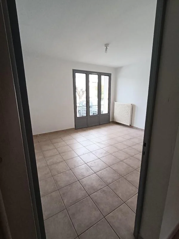Appartement 3 pièces à louer à Crest (26400) - photo 3