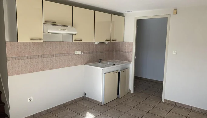 Maison 4 pièces à louer à Salles-la-Source (12330) - photo 6