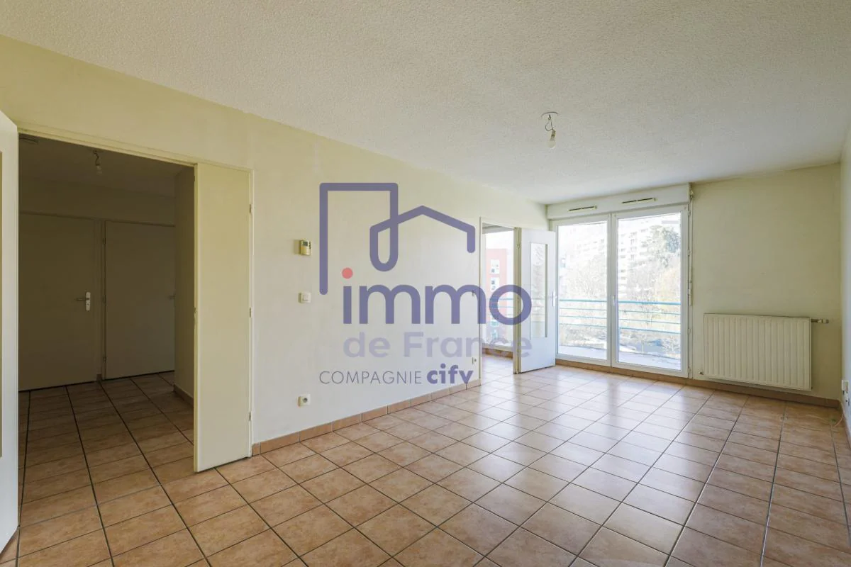 Appartement 3 pièces à vendre à Échirolles (38130) - photo 2