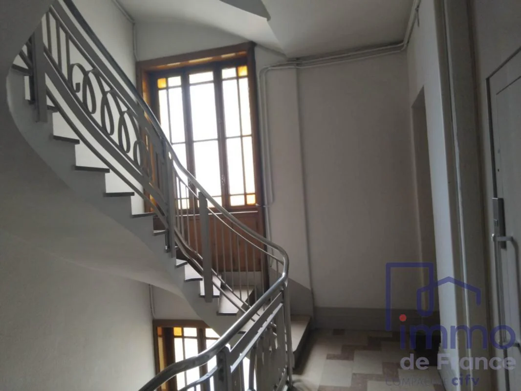 Appartement 4 pièces à vendre à Saint-Étienne (42000) - photo 7