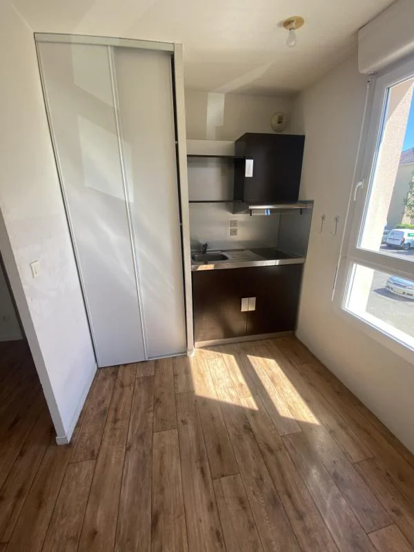 Appartement 1 pièce à louer à Sens (89100) - photo 4