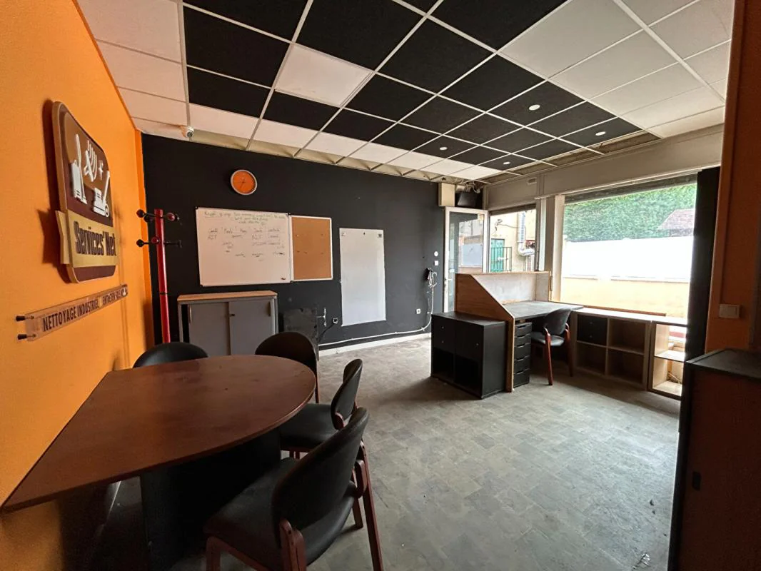 Bureau à vendre à Bron (69500) - photo 4