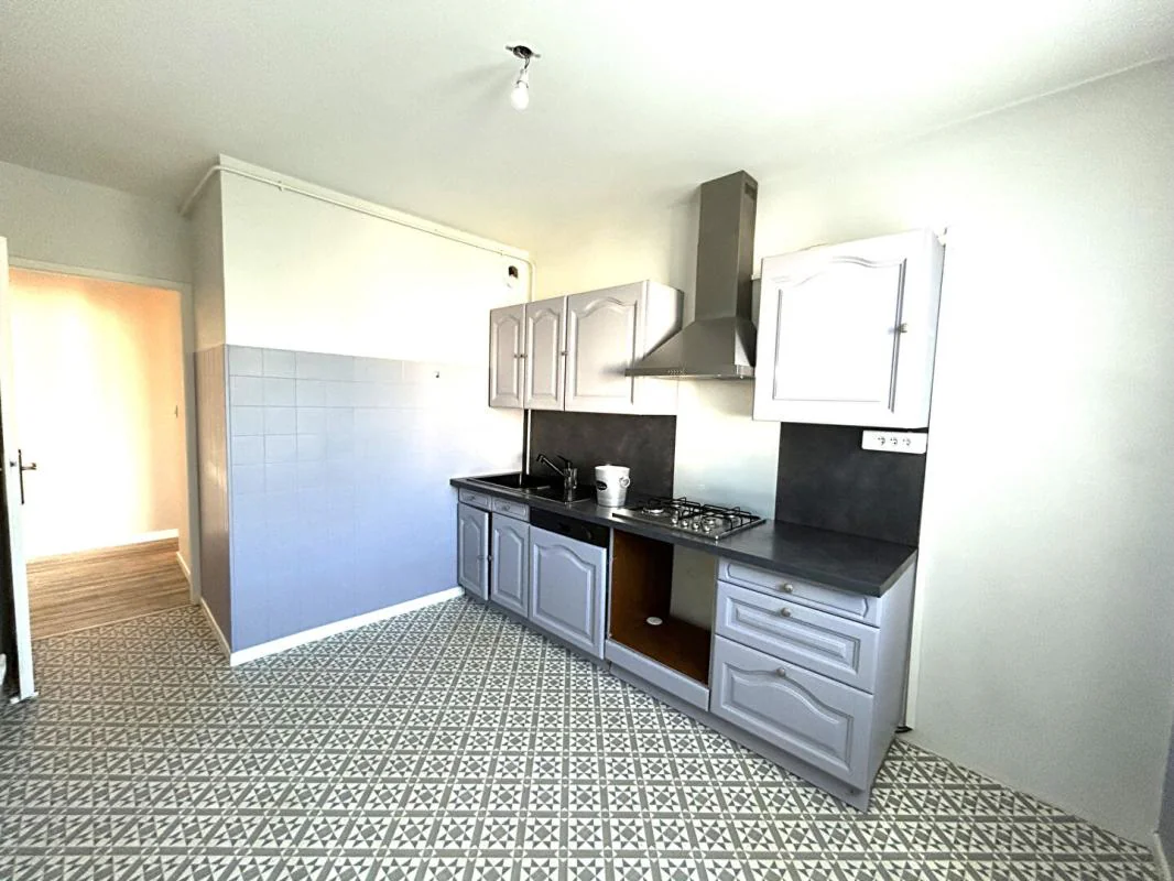 Appartement 5 pièces à vendre à Vénissieux (69200) - photo 5
