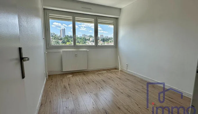 Appartement 4 pièces à vendre à Saint-Étienne (42100) - photo 8