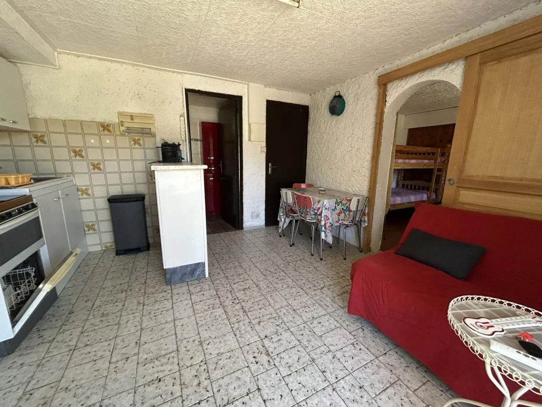 Appartement 2 pièces à louer à Tournon-sur-Rhône (07300) - photo 2