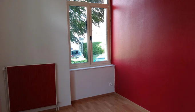 Bureau à louer à Pontarlier (25300) - photo 2