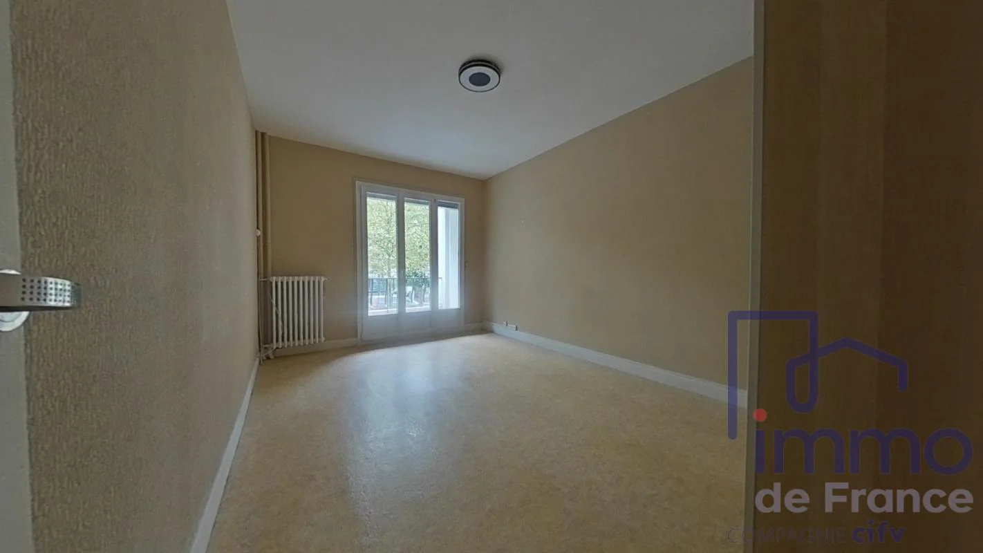 Appartement 4 pièces à vendre à Saint-Étienne (42000) - photo 5