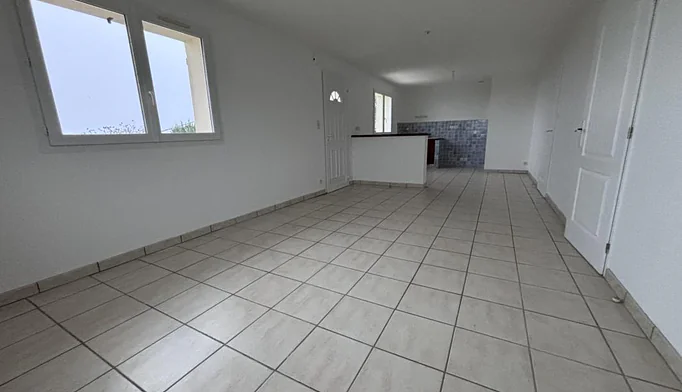 Maison 3 pièces à louer à Tersanne (26390) - photo 3