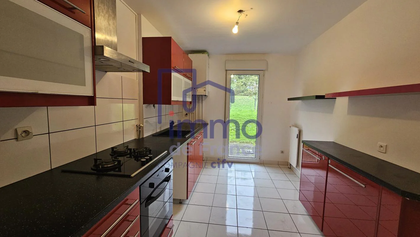 Appartement 3 pièces à vendre à Isle-d'Abeau (38080) - photo 1