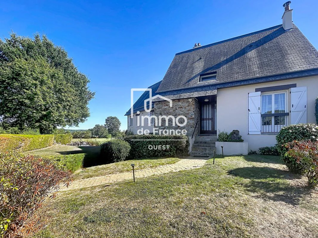 Maison 5 pièces à vendre à Évron (53600) - photo 1