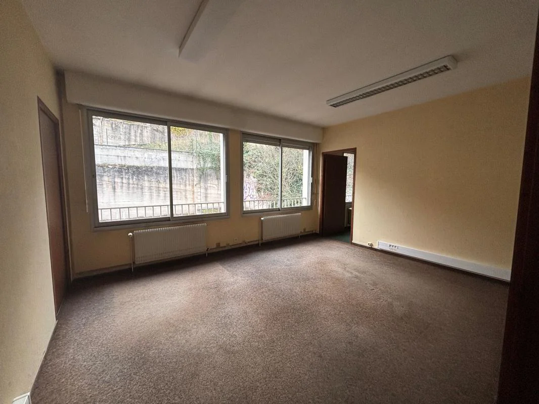 Bureau à louer à Rodez (12000) - photo 16