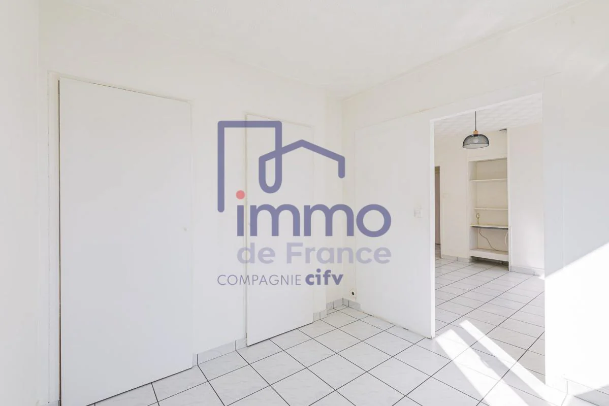 Appartement 4 pièces à vendre à Saint-Martin-d'Hères (38400) - photo 10