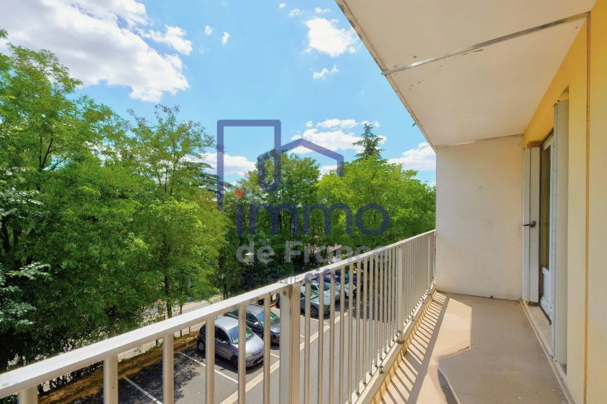 Appartement 4 pièces à vendre à Neuville-sur-Saône (69250) - photo 1