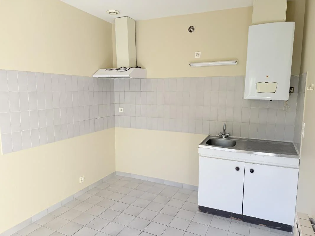 Appartement 2 pièces à louer à Villefranche-de-Rouergue (12200) - photo 7