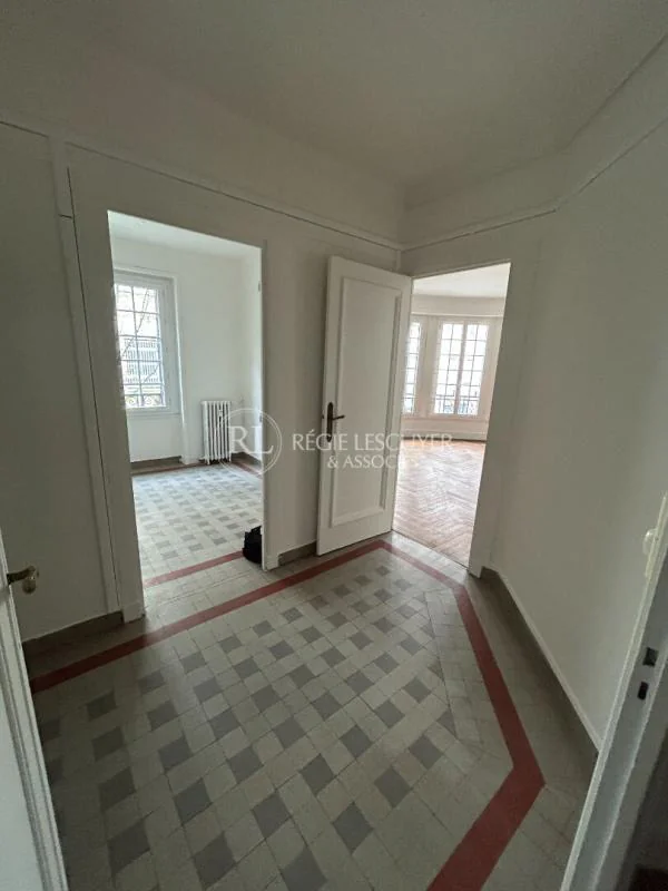 Appartement 5 pièces à louer à Lyon (69003) - photo 3