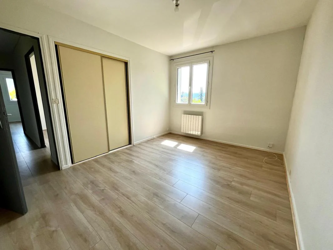 Appartement 4 pièces à louer à Mende (48000) - photo 6