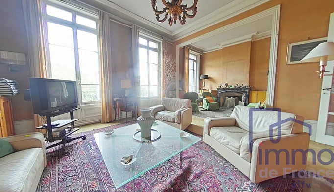 Appartement 6 pièces à vendre à Saint-Étienne (42000) - photo 2