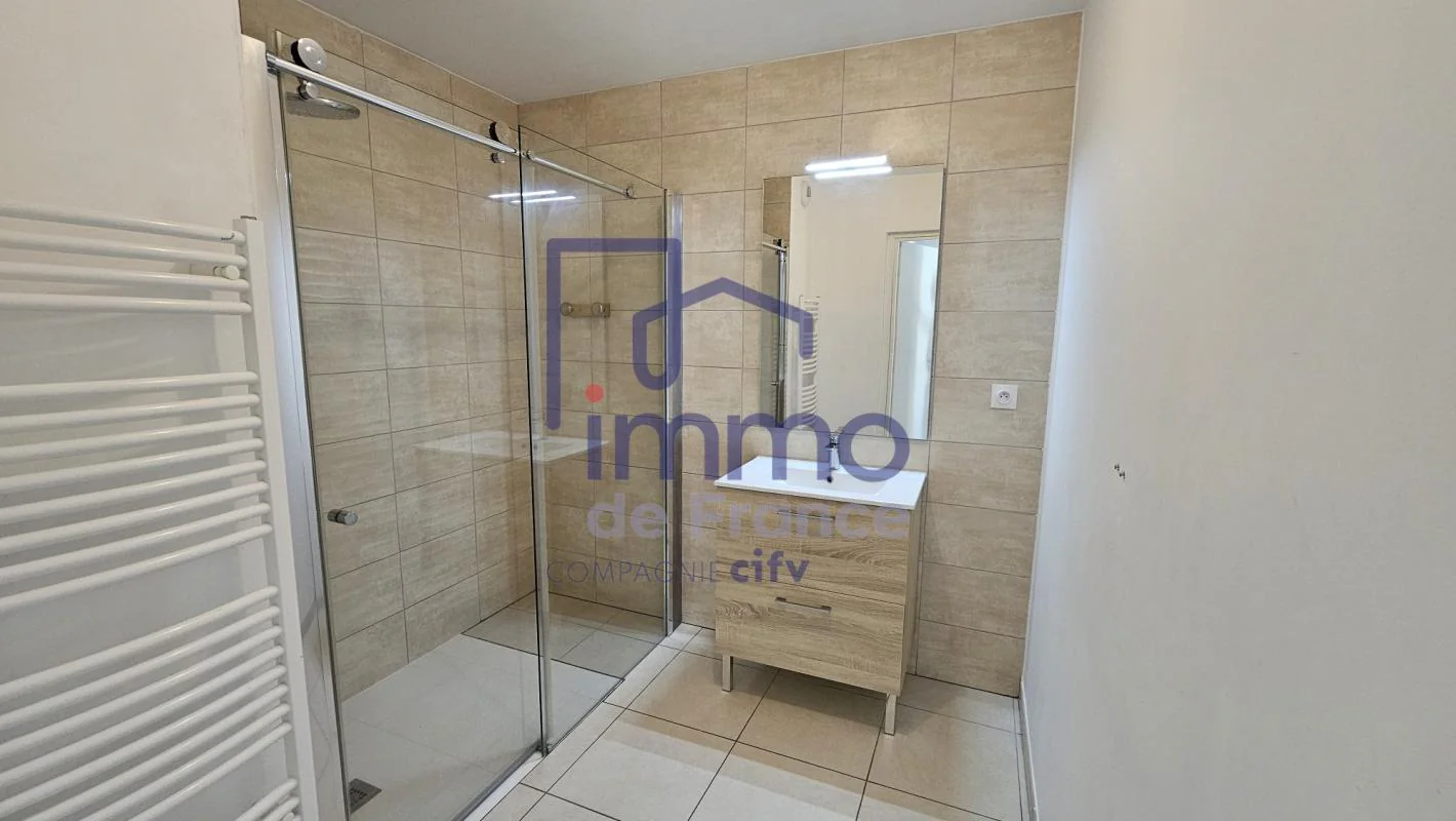 Appartement 3 pièces à vendre à Isle-d'Abeau (38080) - photo 8