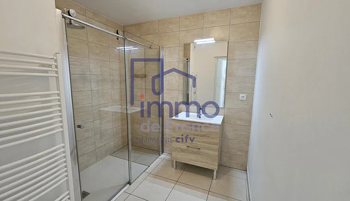 Appartement 3 pièces à vendre à Isle-d'Abeau (38080) - photo 8